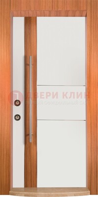 Белая входная дверь c МДФ панелью ЧД-09 в частный дом в Лобне