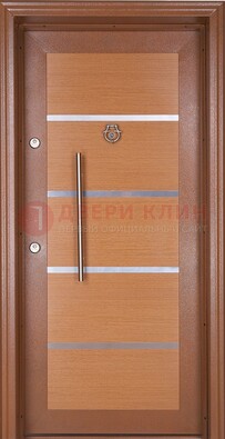 Коричневая входная дверь c МДФ панелью ЧД-33 в частный дом в Лобне