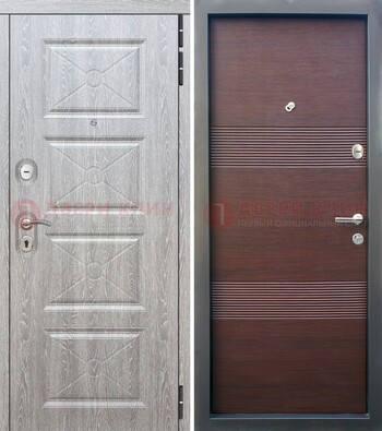 Серая филенчатая входная дверь МДФДМ-252 в Лобне