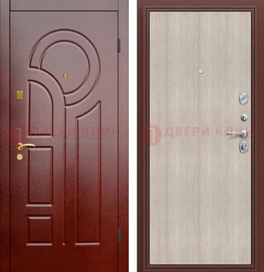 Красная металлическая дверь с МДФ панелями ДМ-368 в Лобне