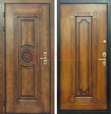 Коричневая металлическая дверь с массивом дуба с рисунком ДМД-10 в Лобне