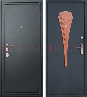 Черная железная дверь с порошковым покрытием и накладкой МДФ внутри ДП-245 в Лобне