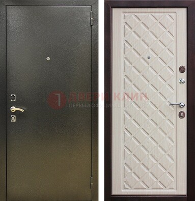 Темно-серая железная дверь с порошковым покрытием и филенчатой МДФ ДП-289 в Лобне