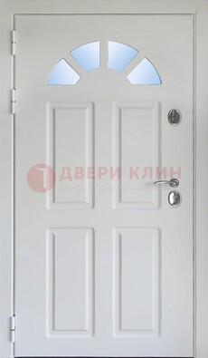 Белая стальная дверь МДФ со стеклом для дома ДС-37 в Лобне